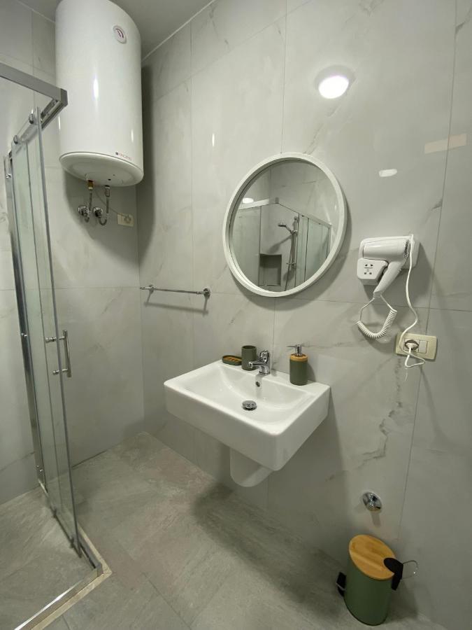 Bellavista Qerret Apartment 1 格勒姆 外观 照片