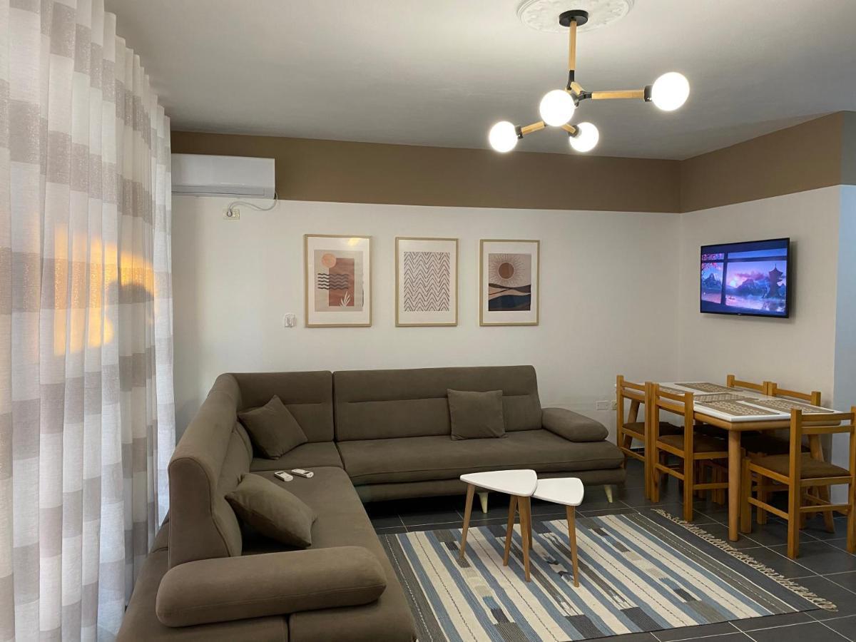 Bellavista Qerret Apartment 1 格勒姆 外观 照片