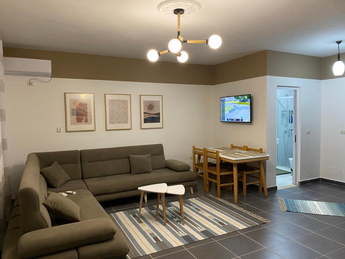 Bellavista Qerret Apartment 1 格勒姆 外观 照片