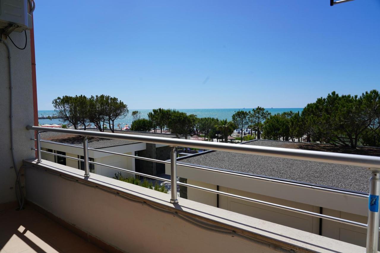 Bellavista Qerret Apartment 1 格勒姆 外观 照片